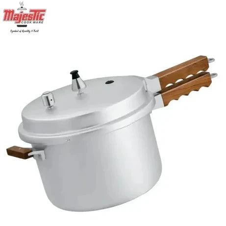 LM- Majestic Woodco Pressure Cooker 7 ltr Kitchen / dining majestic Cookware 